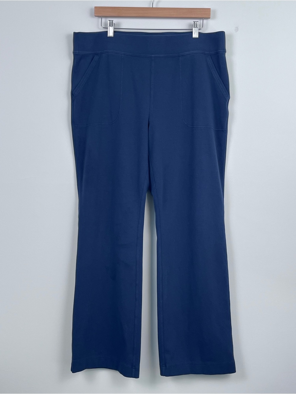 Duluth Trading Women's Blue NoGA Naturale Cotton Bootcut Pants 20938 Size XL